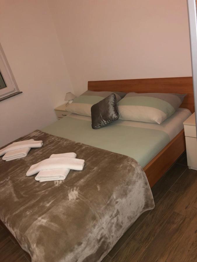 Apartmani Ivana Cres Kültér fotó