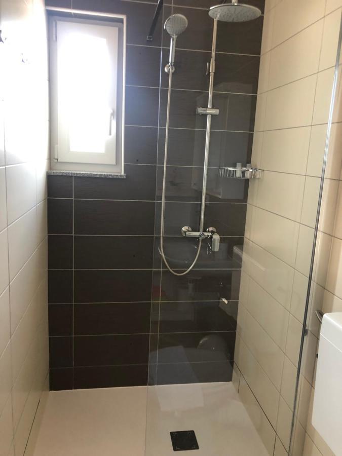 Apartmani Ivana Cres Kültér fotó