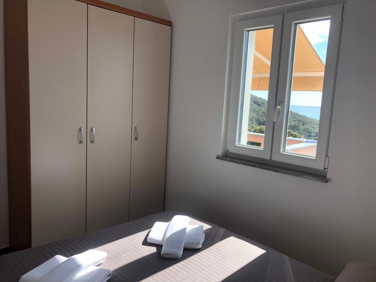 Apartmani Ivana Cres Kültér fotó