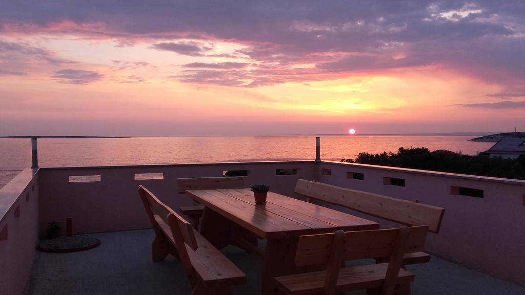Apartmani Ivana Cres Kültér fotó